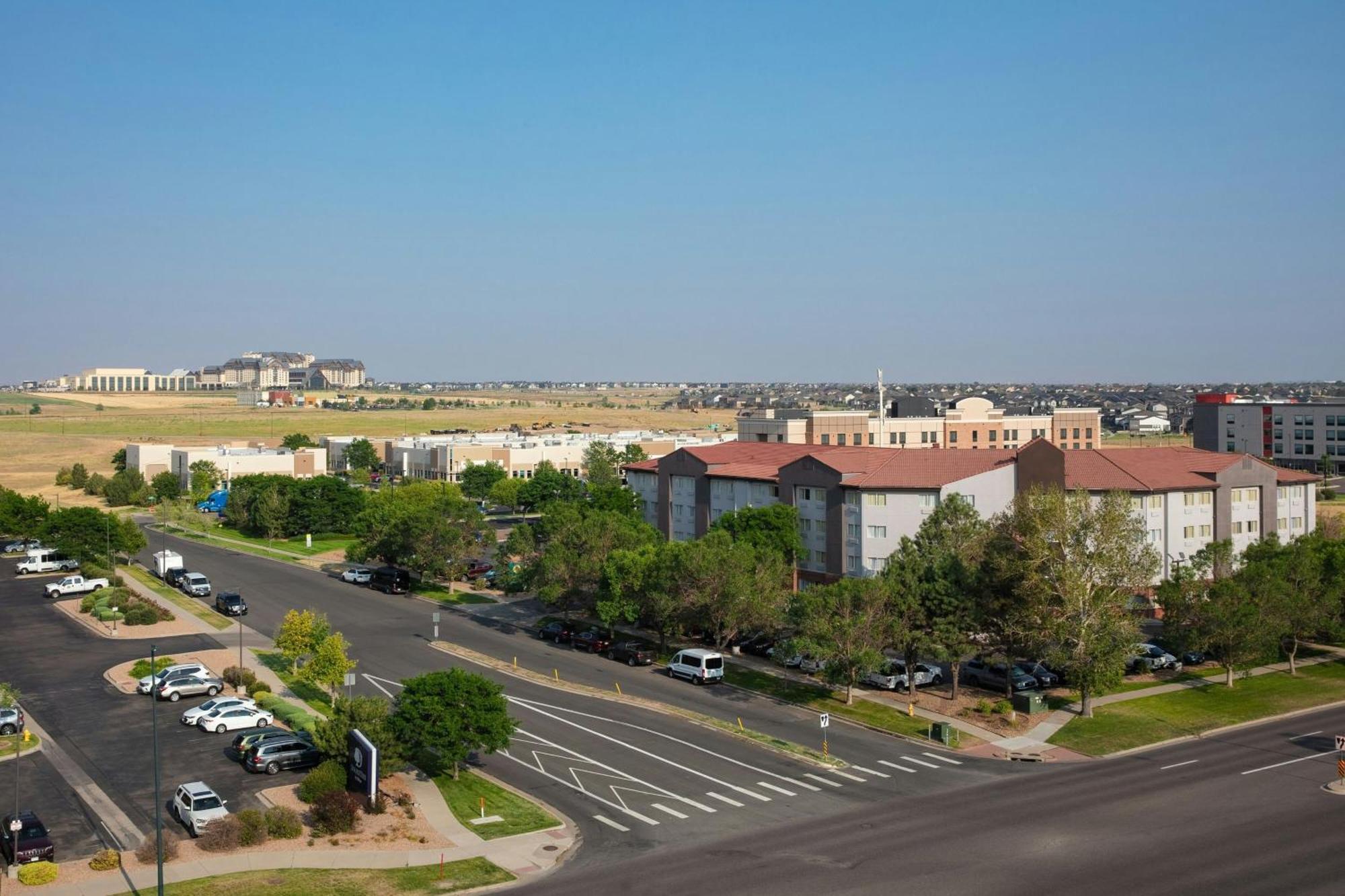 Courtyard By Marriott Denver Airport Zewnętrze zdjęcie