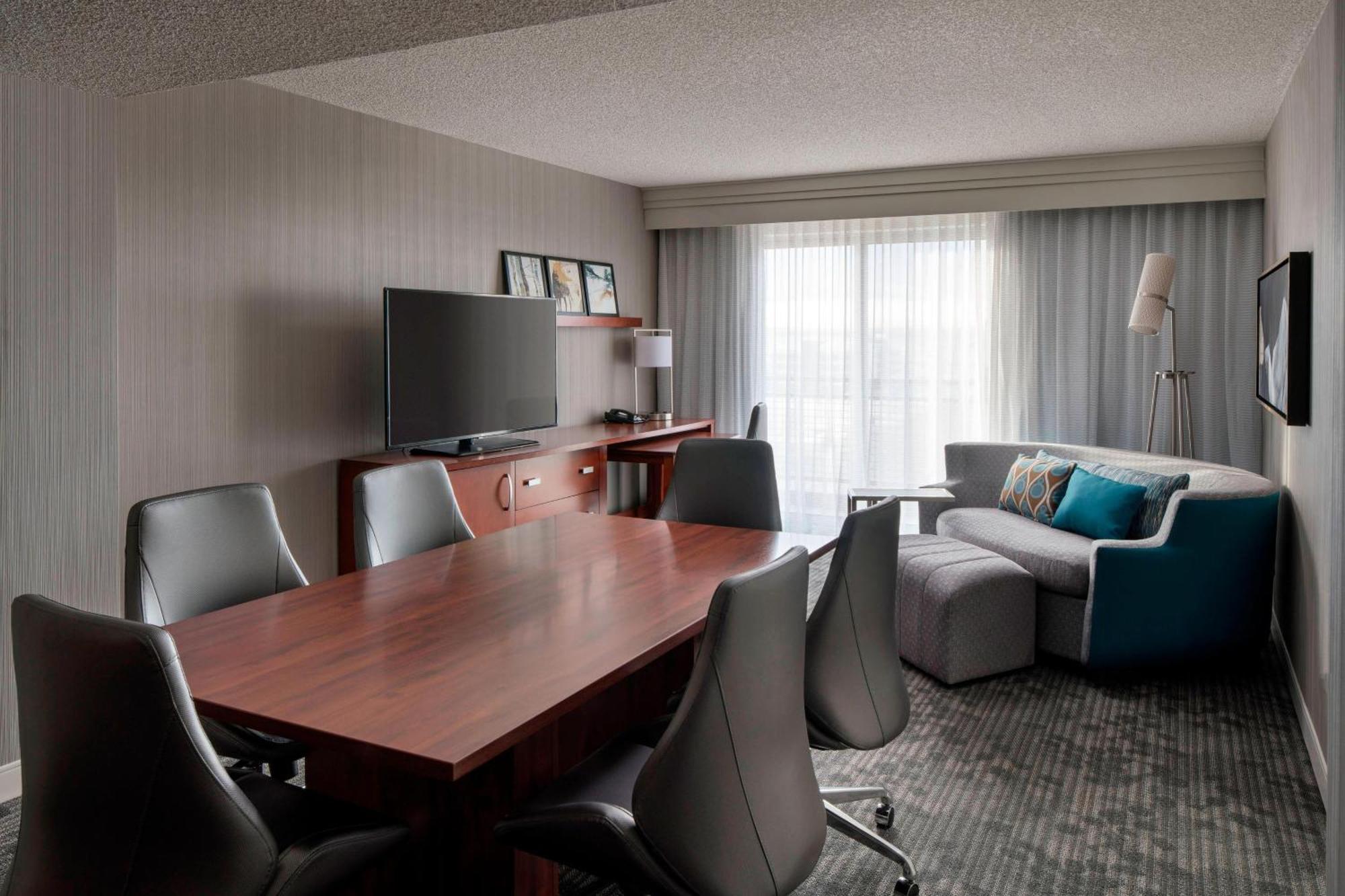 Courtyard By Marriott Denver Airport Zewnętrze zdjęcie
