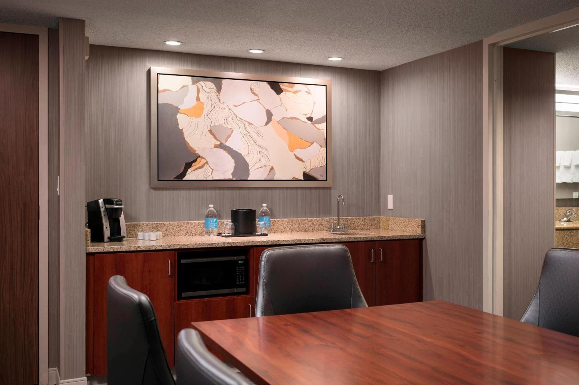 Courtyard By Marriott Denver Airport Zewnętrze zdjęcie