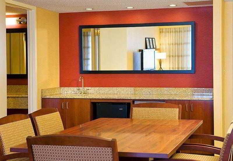 Courtyard By Marriott Denver Airport Zewnętrze zdjęcie